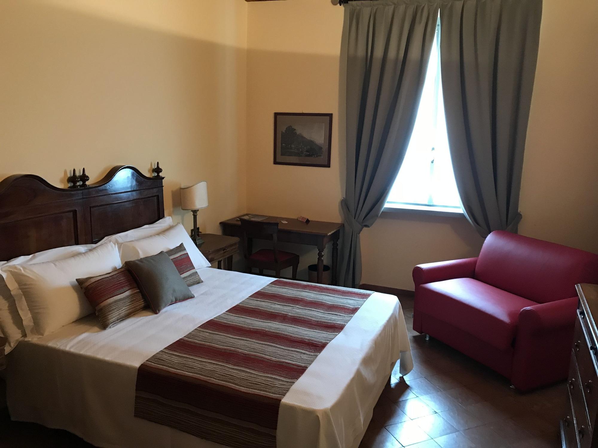 Albergo Le Due Corti Como Exterior photo