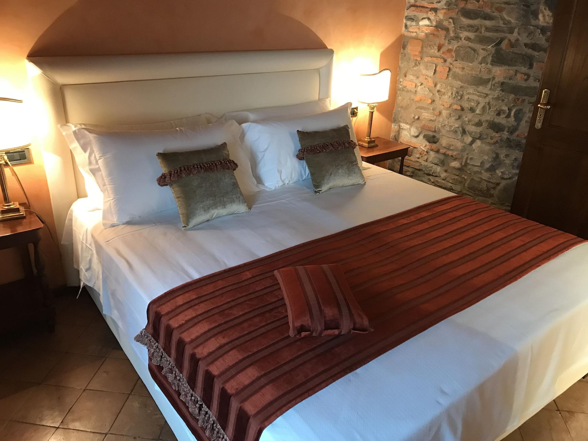 Albergo Le Due Corti Como Exterior photo